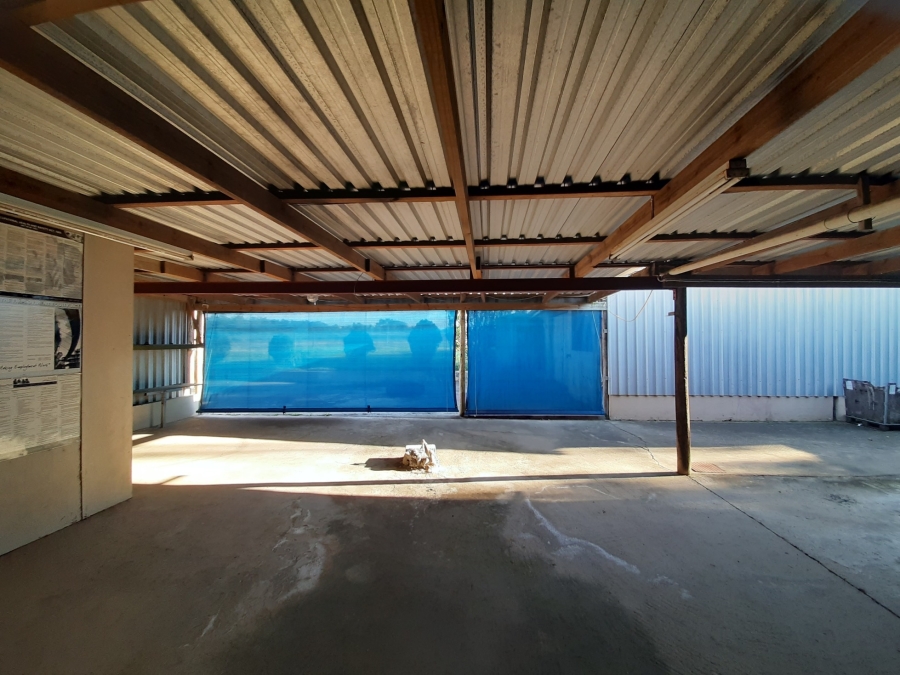 10 Bedroom Property for Sale in Cove Ridge East Eastern Cape